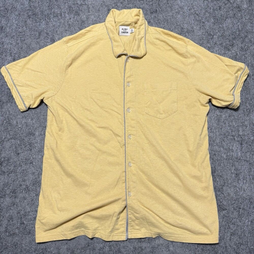 Flint and Tinder Mens M Yellow Camp Collar Short Sleeve Button Up Shirt